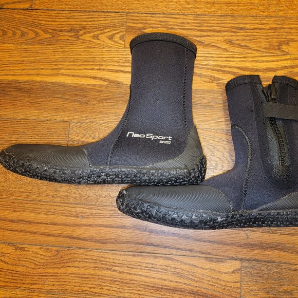 NeoSport 3mm Ankle-Top Zipper Water Shoe/Boot Size M-7/W-8 - Picture 1 of 8